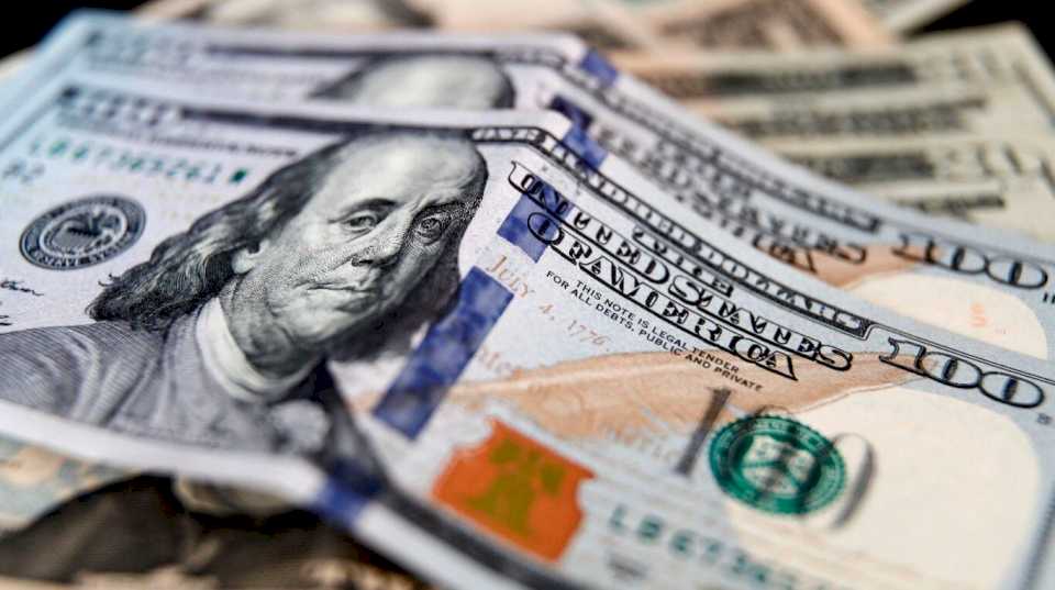 Dólar blue hoy y dólar hoy: a cuánto cotizan este lunes 4 de diciembre