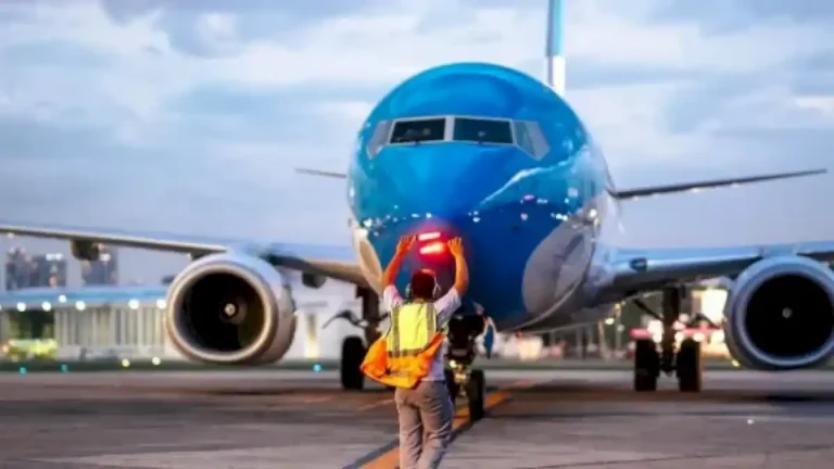 gremio-de-controladores-aereos-levanto-las-medidas-de-fuerza-del-fin-de-semana-largo