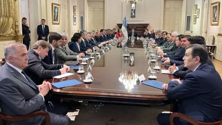 Javier Milei recortó los fondos discrecionales a gobernadores: envió 73% menos