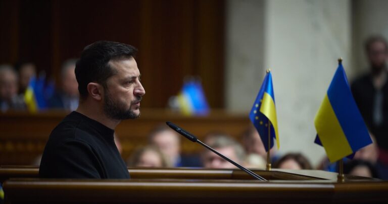 Zelenski alerta de que Ucrania «perderá» la guerra si EEUU corta su financiación militar