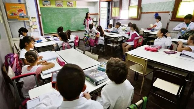 Con la IA, el aprendizaje en el aula se transforma y vuelve a ocupar un rol central