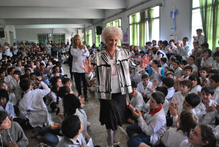 Un Día de la Memoria sin acto en la escuela
