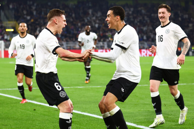 Alemania empató en tres con Italia y pasó a las semifinales de la Nations League