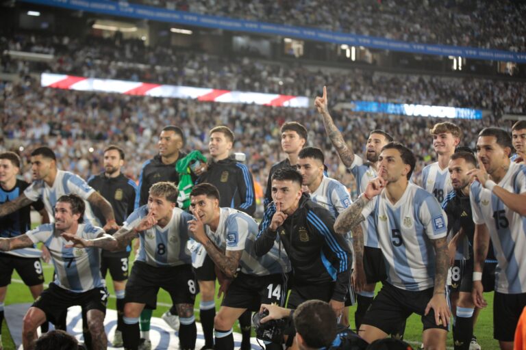Argentina – Brasil: un clásico que tuvo encontronazos en medio del amor de la gente a la selección