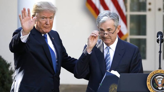 Donald Trump criticó a la FED y le pidió que baje la tasa de interés: «Siempre llega tarde»