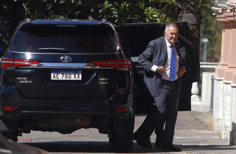 Una encuesta entusiasma a Jaldo para empujar la unidad del peronismo