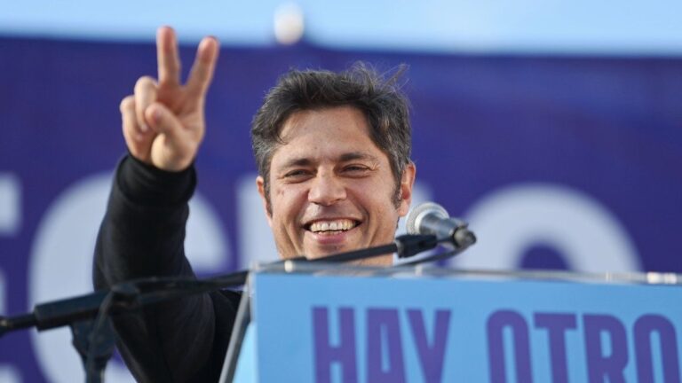 Axel Kicillof en el lanzamiento de su espacio: «Necesitamos un movimiento con los brazos abiertos»