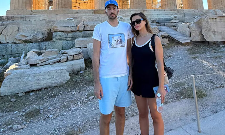Las fotos más íntimas de Celeste Cid y Santi Korovsky en su viaje a Grecia