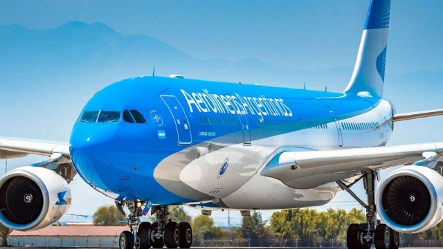 Aerolíneas Argentinas reportó un superávit récord en el primer trimestre: ganó $169.000 millones