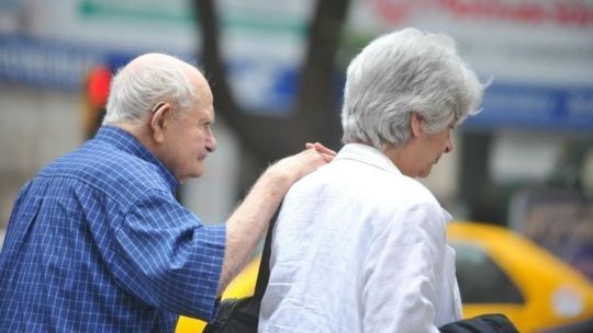 Tróccoli: Pensar en subir jubilaciones sin decir de dónde va a salir la plata no sirve para nada