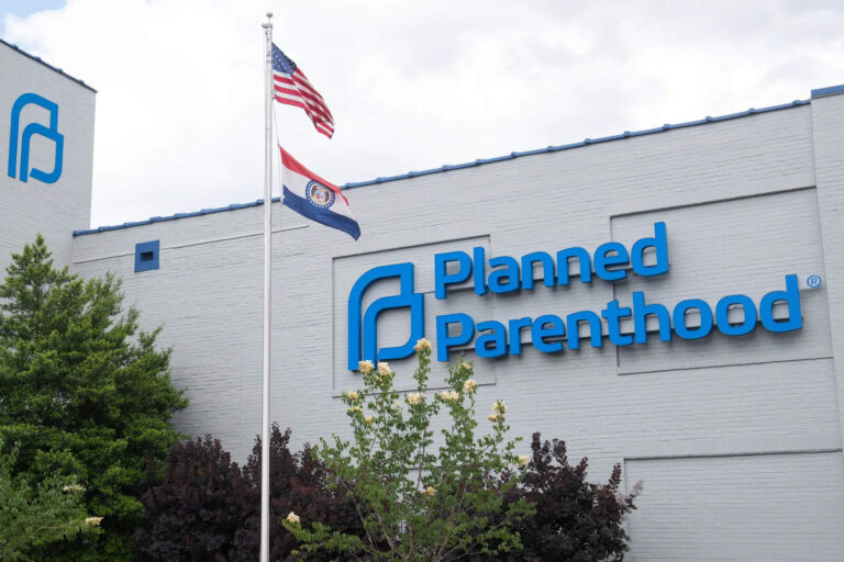 Planned Parenthood demandó a la administración Trump por cortarles la financiación