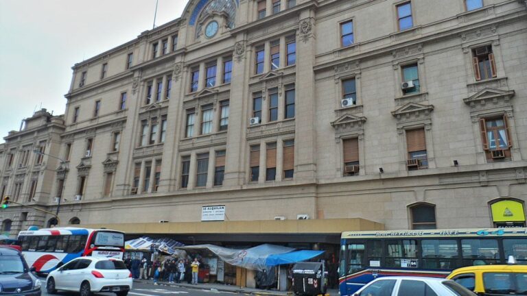 El Gobierno anuló una concesión millonaria en la estación Once