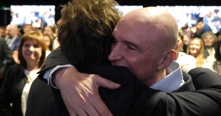 Sorpresa en Provincia: se inscribió la alianza «Avanza Libertad» y no responde a Javier Milei