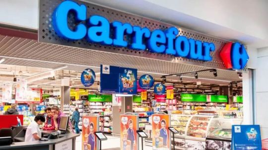 Carrefour busca un comprador o un socio en la Argentina