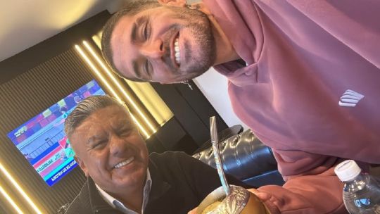 Rodrigo de Paul visitó junto a Claudio Tapia el nuevo estadio de Barracas Central