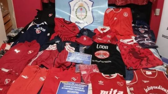 Siguen prófugos los hinchas de Independiente buscados por los incidentes con la U de Chile