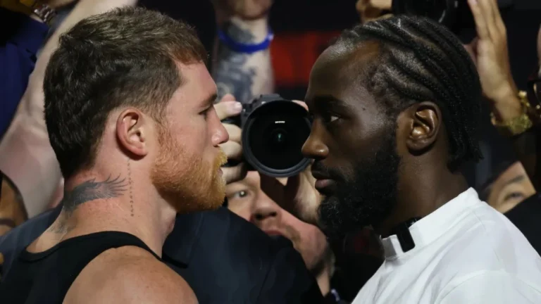 Canelo Álvarez vs Terence Crawford: a qué hora es y cómo ver la pelea en vivo por Netflix desde Argentina