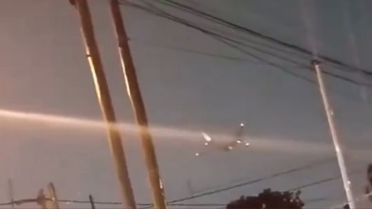 Un avión sobrevoló de cerca varias localidades de La Matanza: se había declarado en emergencia instantes previos