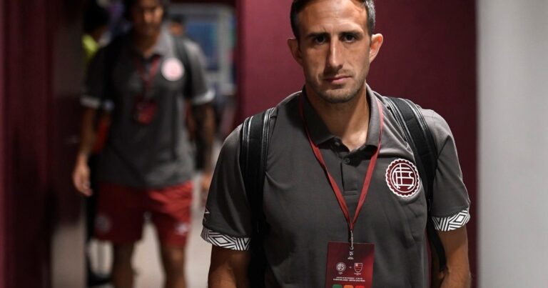 Lanús, con Marcelino y Castillo de arranque ante Flamengo