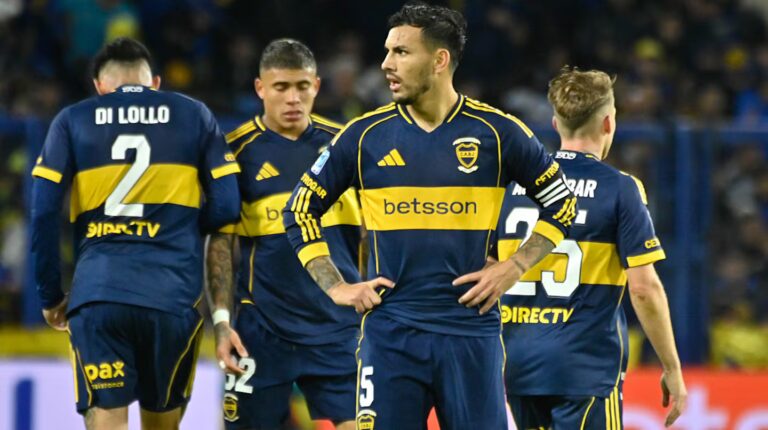 Claudio Úbeda en conferencia de prensa tras la eliminación de Boca Juniors